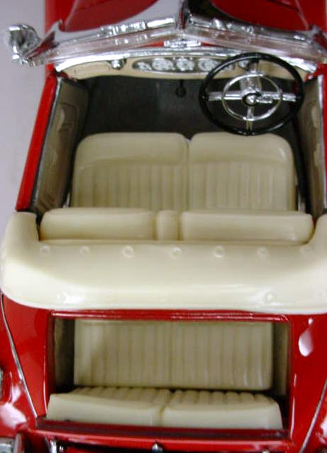  includes removable convertible top opening doors detailed interior