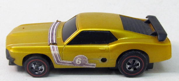 Mattel Hot Wheels 2001 1:64 Scale Black Deuce Roadster Die Cast Car #071 