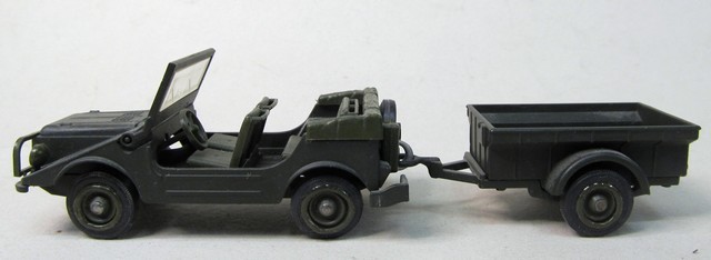 SOLIDO VINTAGE NO 1960'S MINT BOXED 226 BUSSING ARMOURED CAR 