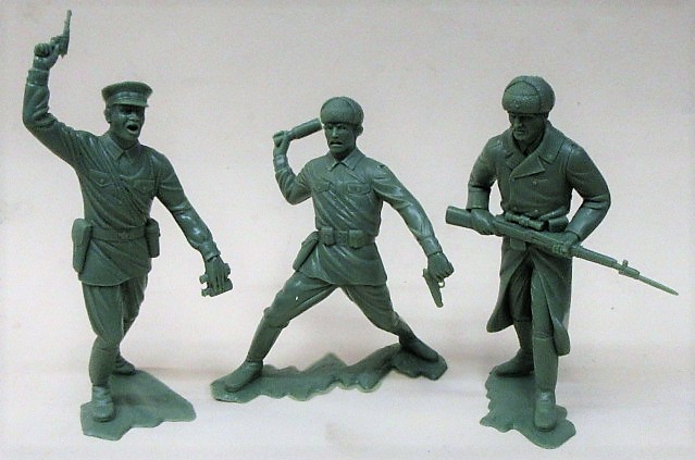 AIRFIX & MARX WWII GERMAN Afrika Korp Toy Soldiers 54MM COPIES - - Gray