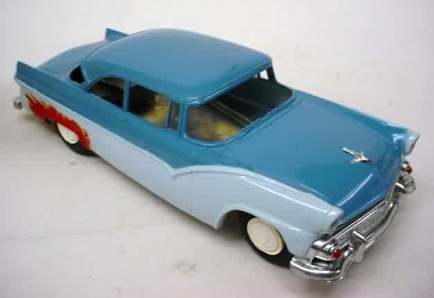 1955 FORD FAIRLANE VICTORIA V8 2 door hardtop duotone blue upper with