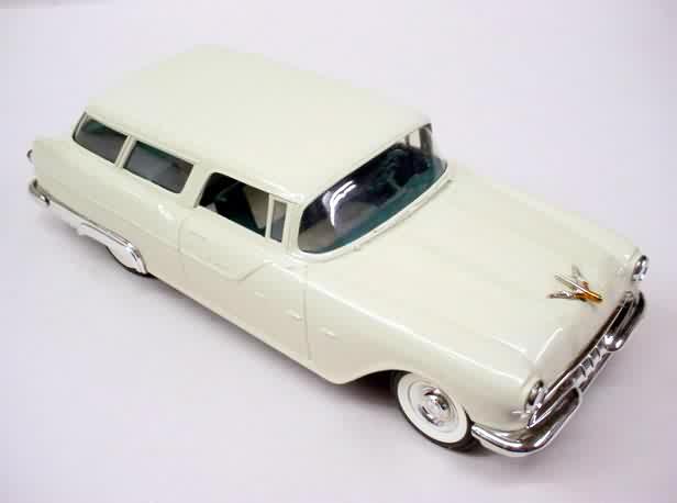 1955 PONTIAC SAFARI STATION WAGON Polo White with matching interior