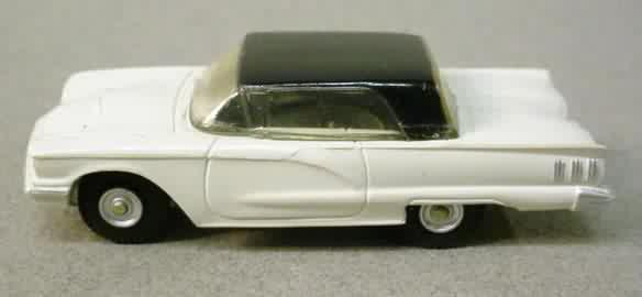 24 Strombecker Track Lock Clips 1/32nd Scale Slot Car # 9043 Vintage 1960 NOS 