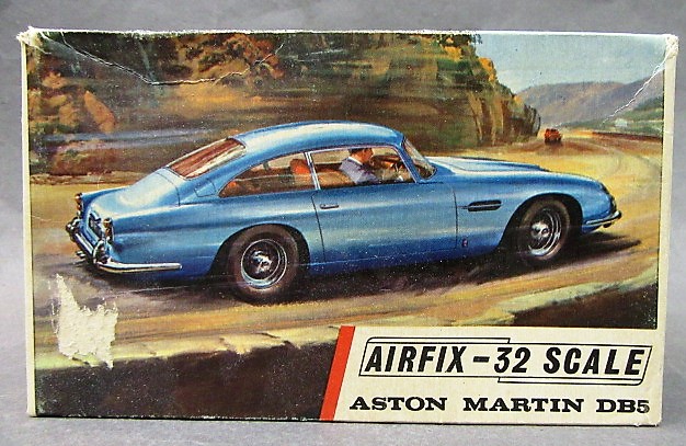 32airfixastonmartin.JPG