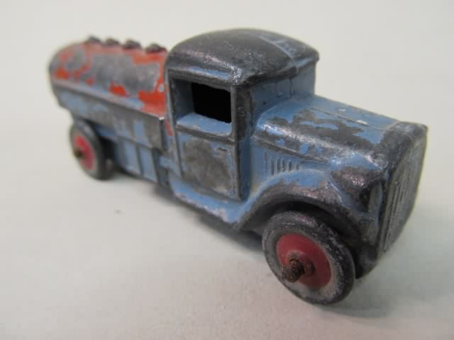 antique metal toy trucks